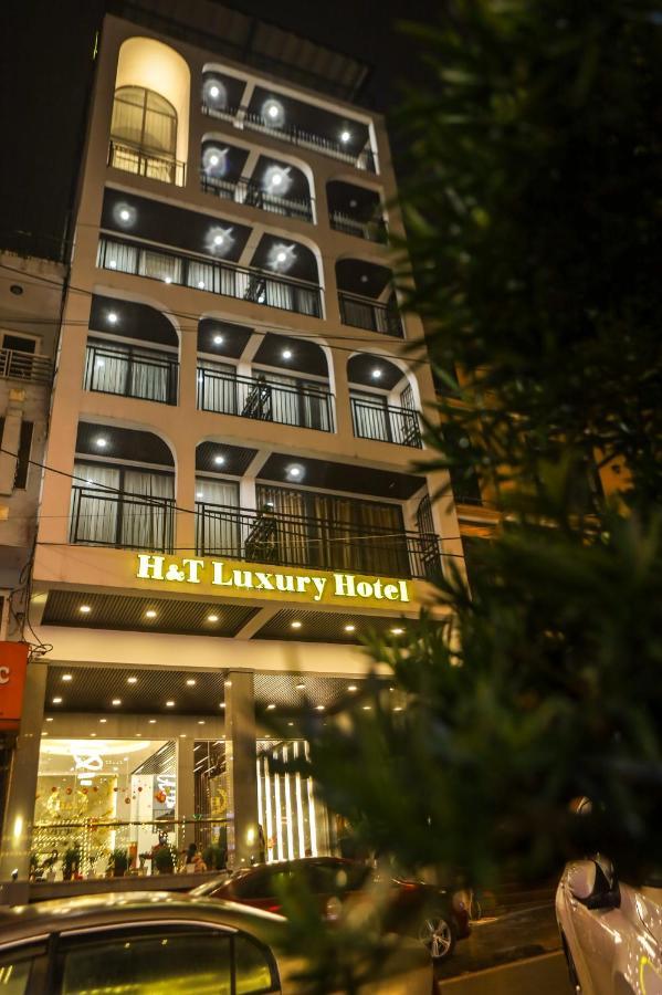 סא פה H&T Luxury Hotel מראה חיצוני תמונה